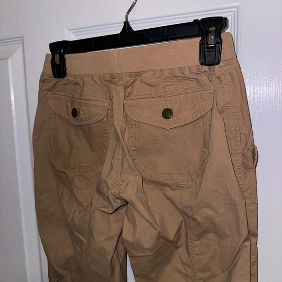 Women’s Boston Proper Tan Cargo Pants - Picture 4 of 6